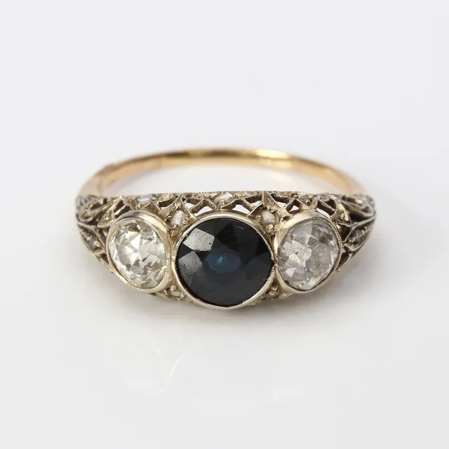 SAFIR & DIAMANTRING 18K.