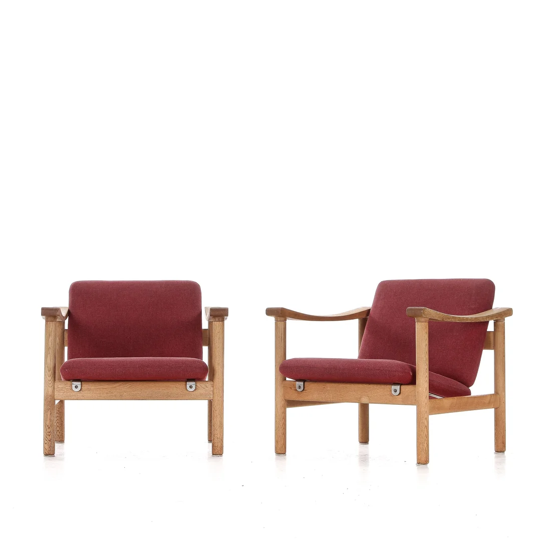 Hans J. Wegner. Getama armchairs, oak, model GE-280 (2) — Furniture/Lounge chairs — Lauritz