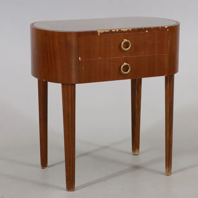 AXEL LARSSON. Sängbord, Swedish modern, Svenska Möbelfabrikerna, Bodafors 1940-tal.