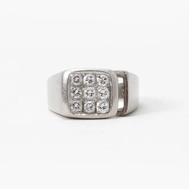 RING, 14k guld, 8 diamanter ca 0,25ct, vikt ca 7 gram.