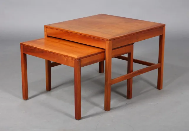 Børge Mogensen. Indskudsborde af teak (2)