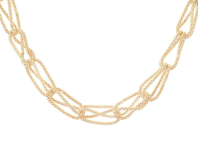 MARCELLO PANE, collier, förgyllt sterlingsilver, längd 39-44 cm, vikt 15,2 g, originalkartong.