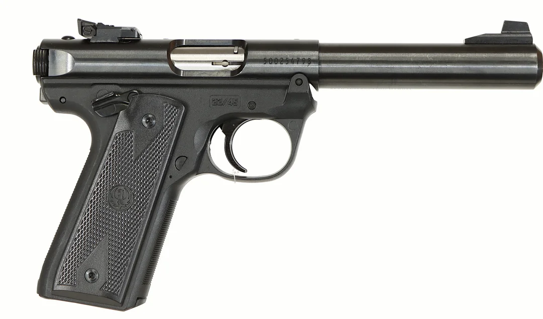 PISTOL, Halvautomat, fabrikat Ruger, modell MK IV 22/45 Target, kaliber .22LR, tillv.nr 500254798, se-nr SE3336562. — Pistols — Walter Borg