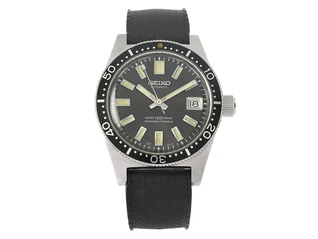 SEIKO, herrur, 37 mm, s.k. "62MAS", Cal 6217A, Serie nr. 6009173, Boett nr. 6217-8001, stål, automatisk, plexiglas, datum, defekt (akut servicebehov), gummiband, ca 1966.