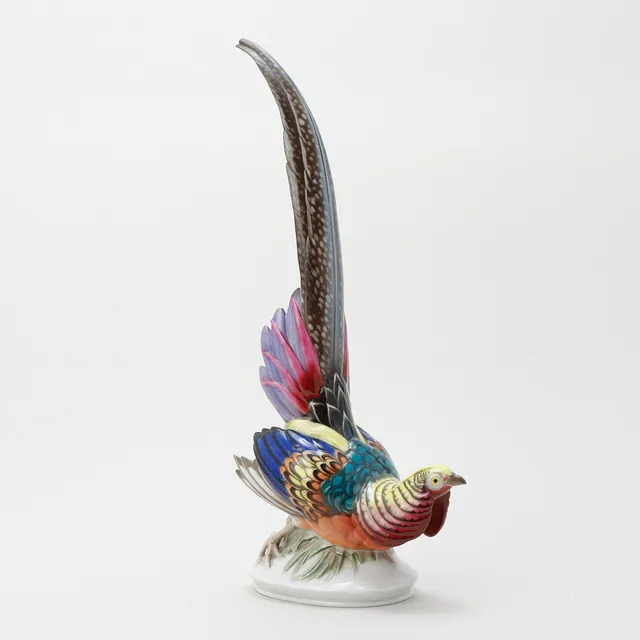 MAX HERMANN FRITZ. Figurin, Kejsarfasan, porslin, Rosenthal, Tyskland, 1900-tal.