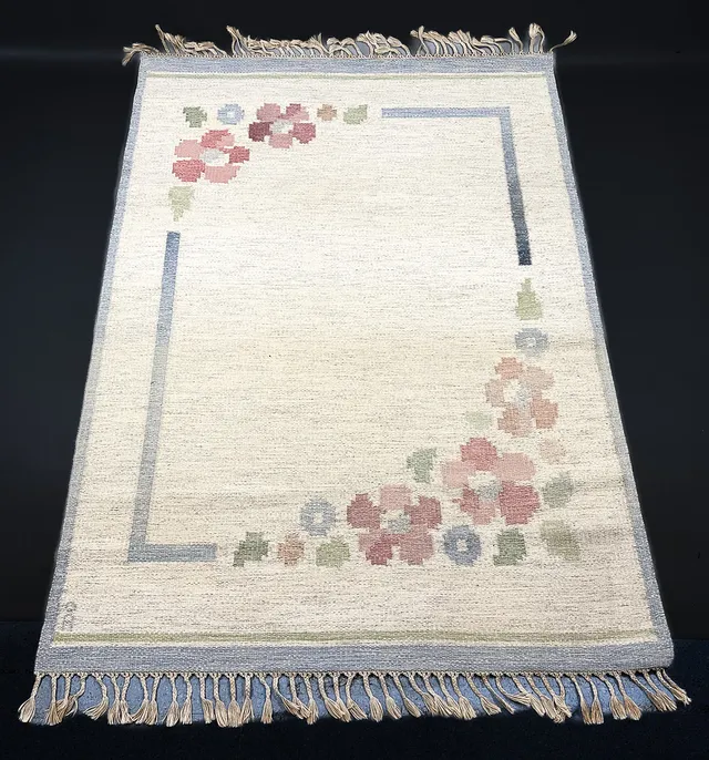 ANNA JOHANNA ÅNGSTRÖM. MATTA, Röllakan, 166 x 233 cm, Signerad.