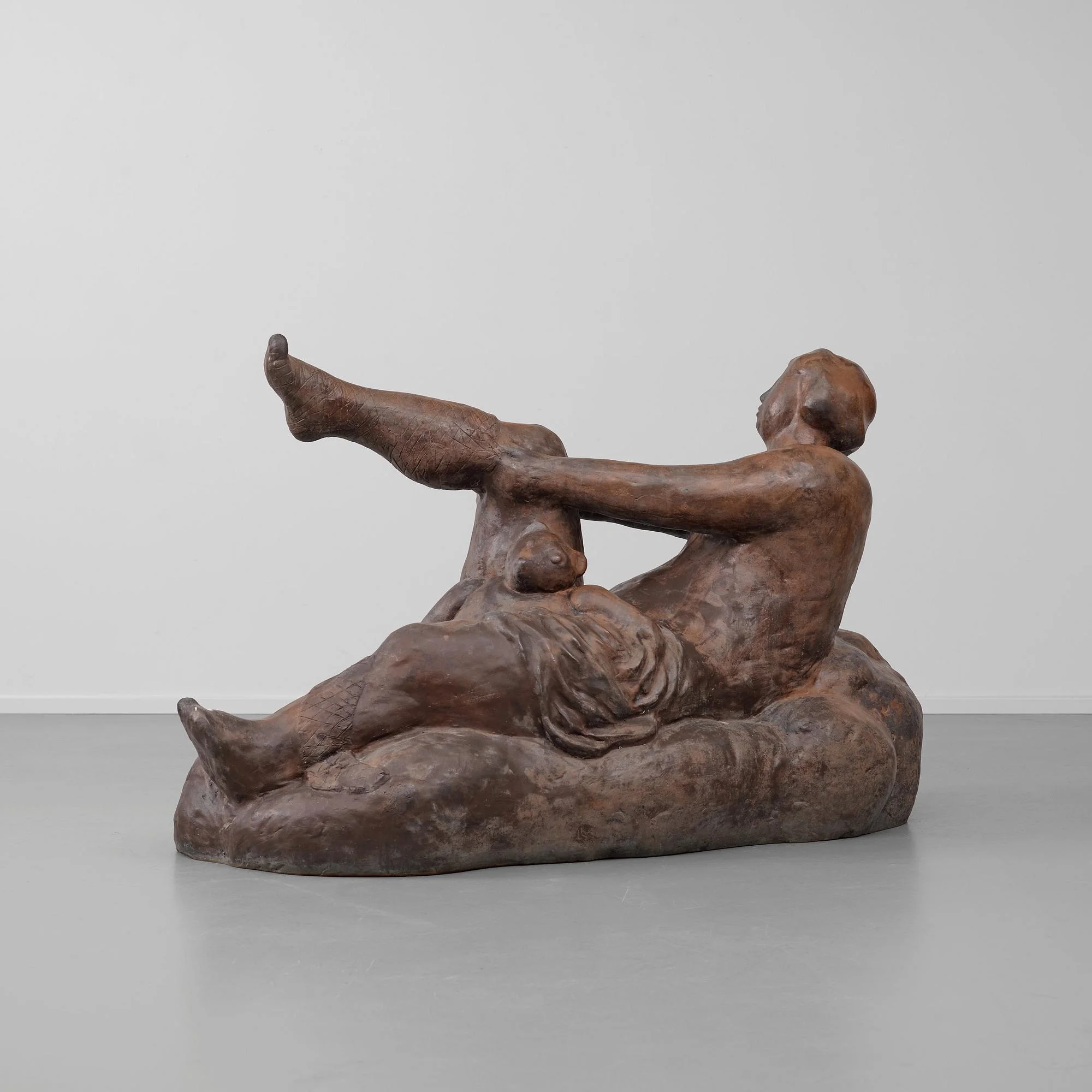 Sandro Chia, "Donna con Orsacchiotto". — Bukowskis