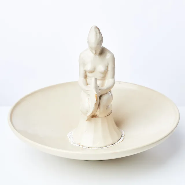 HILDUR HAGGÅRD (1885-1958). St: Eriks lergjuteri, 1920-tal, glaserat lergods, monogram undertill.