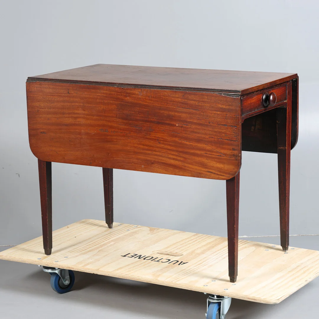 A 19TH CENTURY MAHOGANY PEMBROKE TABLE. — Tables — Bishop & Miller