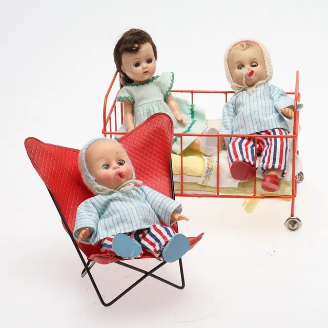 GINGER-DOCKOR, 2 st, med tillbehör, Cosmopolitan Doll&Toy corp. USA, 1950-tal.