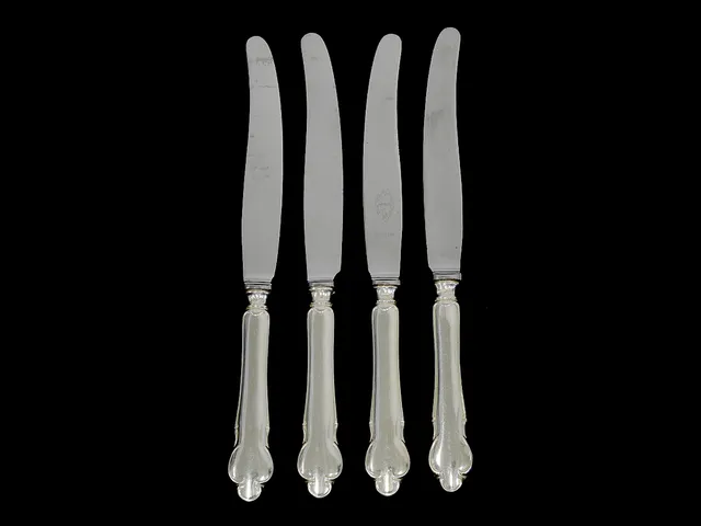 Bordsknivar fyra stycken Disa S800 197,7g