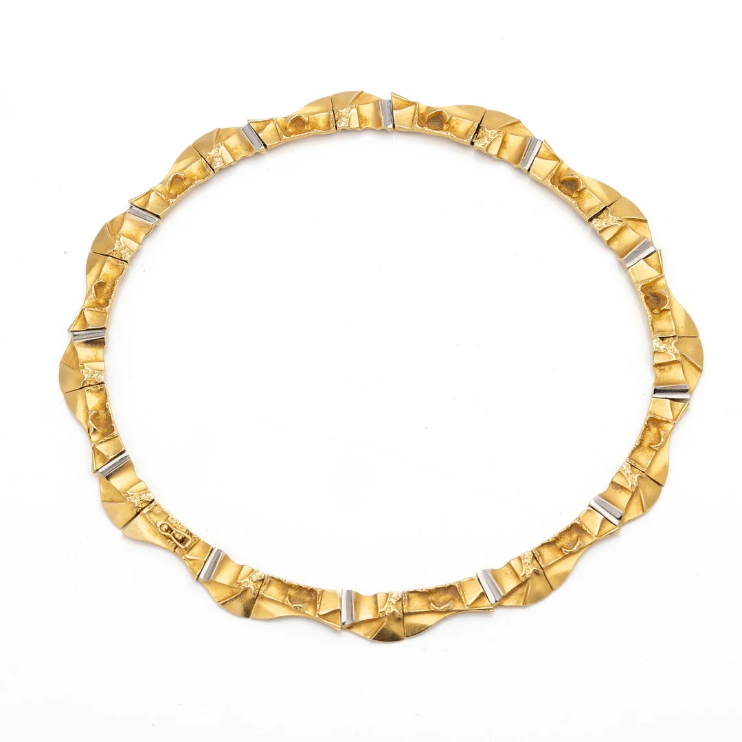 Björn Weckström, Collier, 18k guld och platina för Lapponia, Finland, 1993. — Smycken/Collier & Hängsmycken — Bukowskis