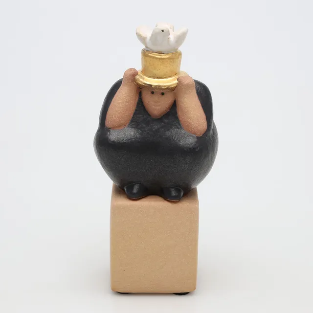 LISA LARSON. FIGURIN, Stengods, "Trollkarl", Gustavsberg.