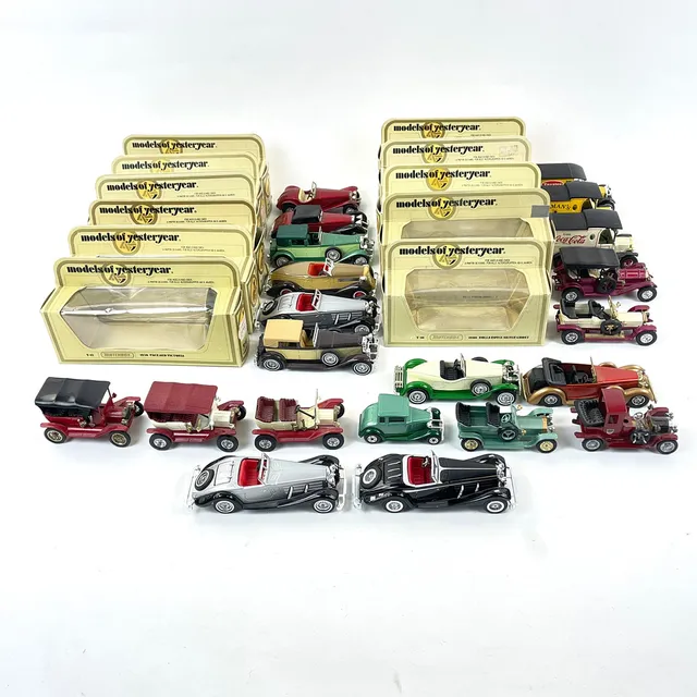 MODELLBILAR, 21 st, Matchbox Models of yesteryear.