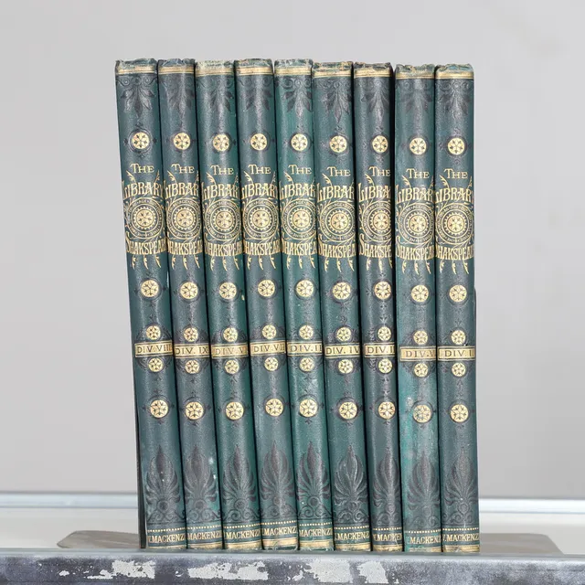 WILLIAM SHAKESPEARE. The Library Shakespeare, 9 Volumes, n.d.