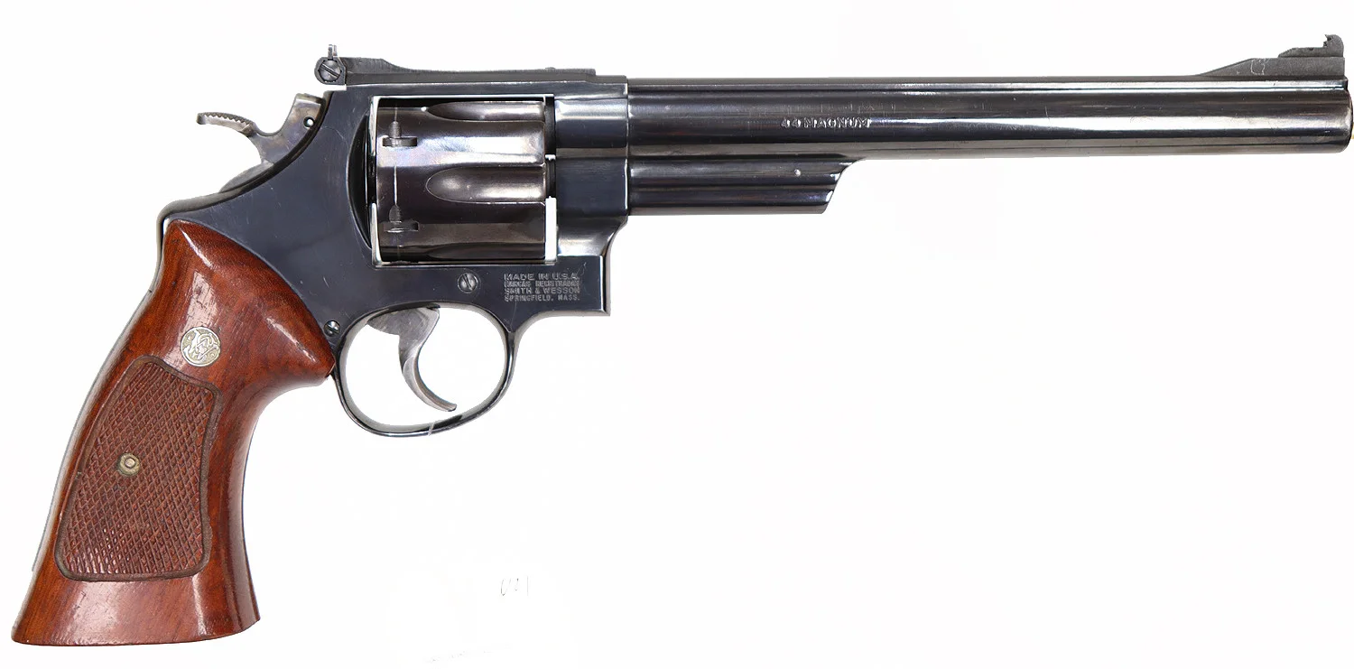 213. REVOLVER, amerikansk, Double Action, fabrikat Smith & Wesson, modell 29-5, kaliber .44 Magnum, tillv.nr BFM1611, se-nr SE1209498. — Revolvers — Walter Borg
