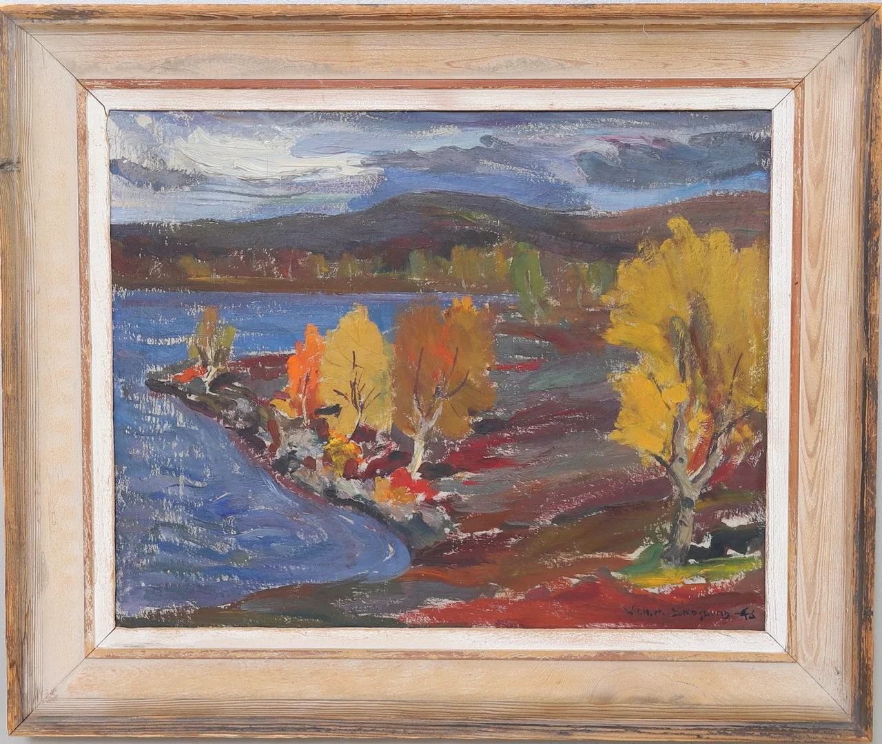WILHELM SKOGLUND. Höstlandskap, olja på duk, signerad samt daterad -46. — Paintings — Gomér & Andersson Nyköping