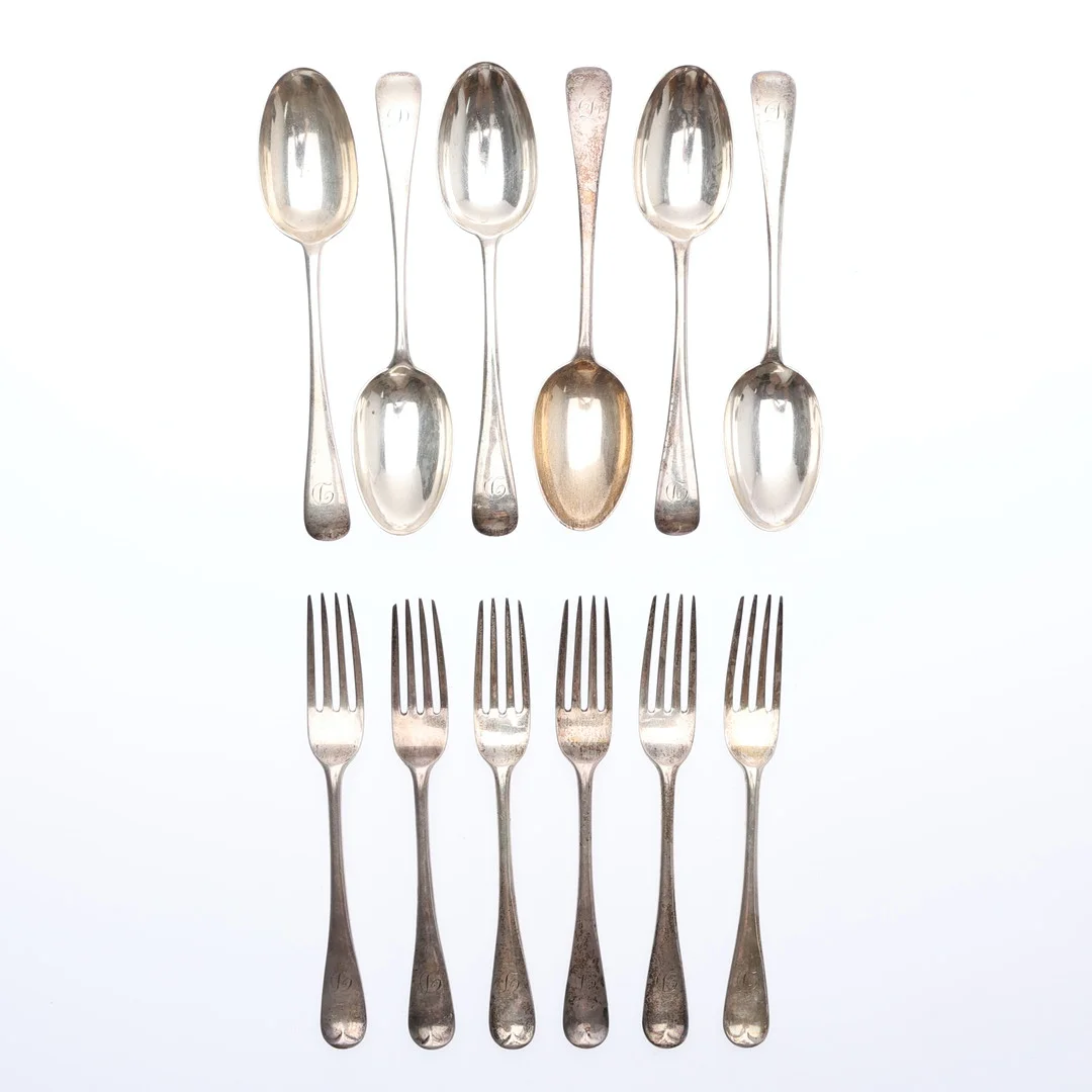 PART SUITE OF EDWARDIAN SILVER OLD ENGLISH PATTERN FLATWARE. (12). — Silver — Young's Auctions