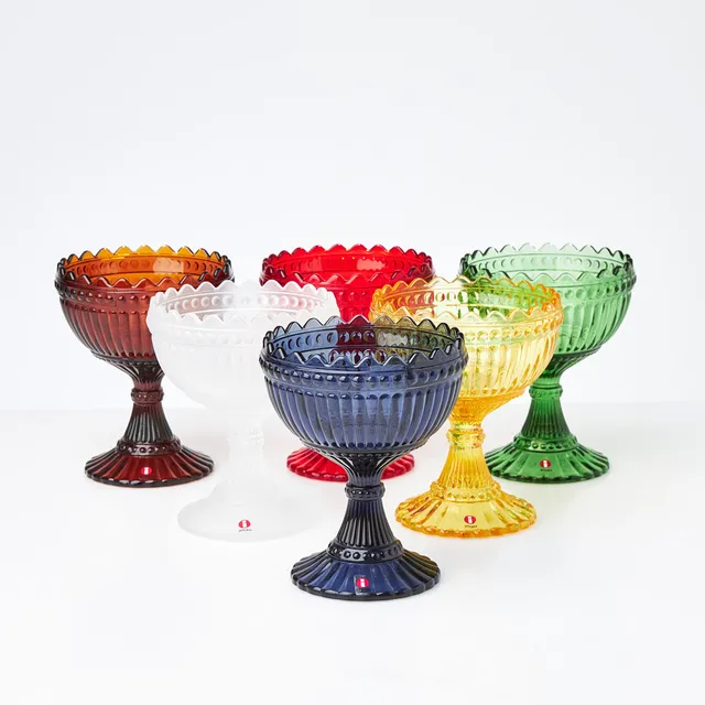ARMI RATIA. 6 dlr., "Maribowl" ur serien Mariskooli, glas, Marimekko / Iittala, Finland.