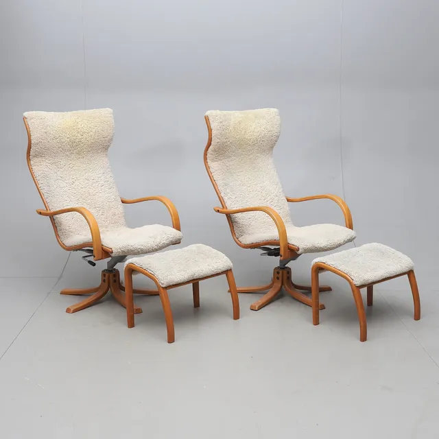 JAN EKSTRÖM. Snurrfåtöljer med fotpallar, 4 delar, "Gazell", Conform.