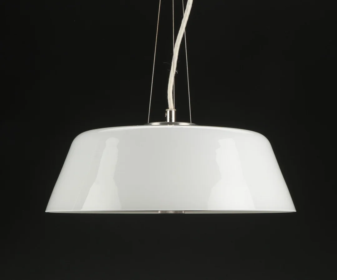 Arne Jacobsen for Louis Poulsen. Stelling pendel — Lamps and lighting/Pendant lights — Lauritz