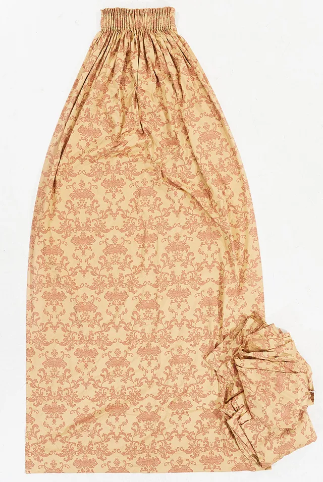 LAURA ASHLEY. 4 st gardinlängder.