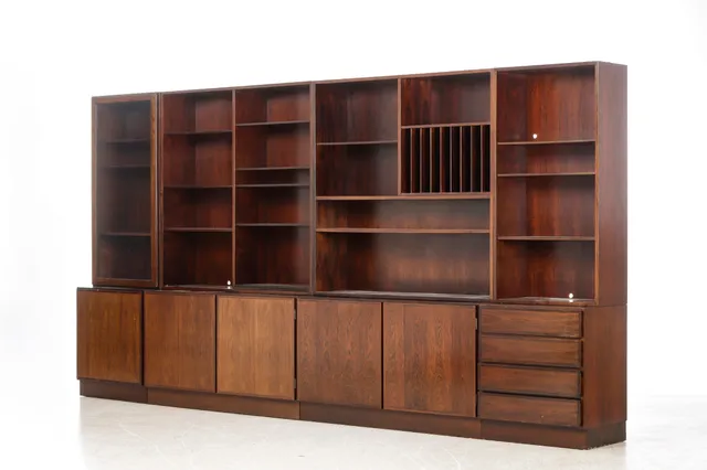Omann Jun. Shelving system made of rosewood (8)