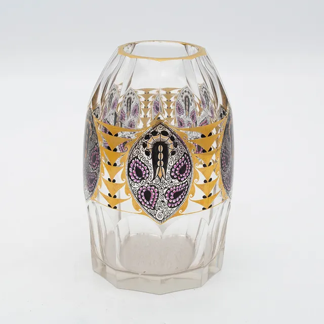 JUGENDSTIL GLAS VASE, SIE STAMMT AUS DER GLASFACHSCHULE STEINSCHÖNAU HAIDA, UM 1910.