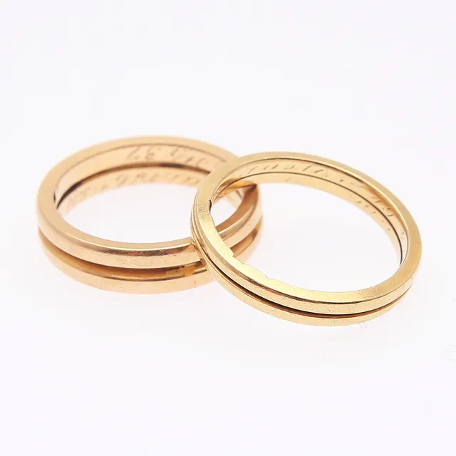 RINGAR, 2 st, guld 18K, vikt 12,94 gram.