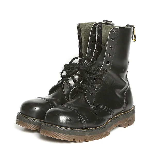 DR. MARTEN´S, kängor, skinn, England, 1990-talets början. Strl. 43.