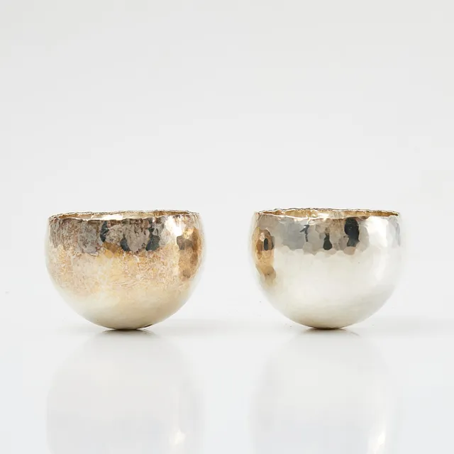 REY URBAN. Bägare, 1 par, sterlingsilver, hamrad dekor, Stockholm 1982.