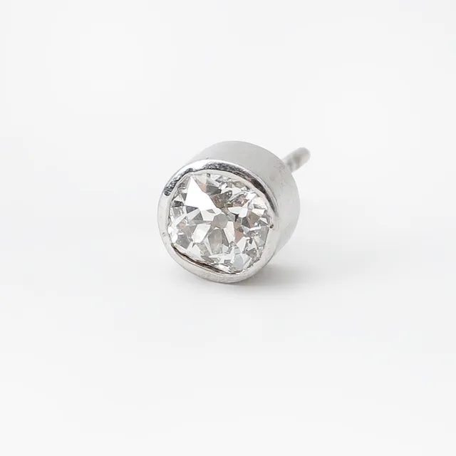 ÖRHÄNGE, 18k vitguld, gammalslipad diamant, ca 0,50ct, Gaudy, Stockholm, 1997.