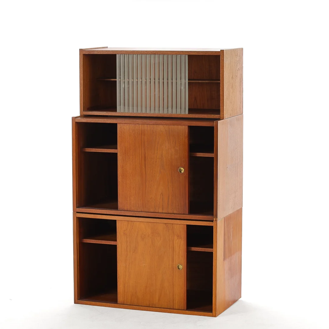 3 modules for wall-mounted shelving system - teak wood (3) — Furniture/Shelving — Lauritz