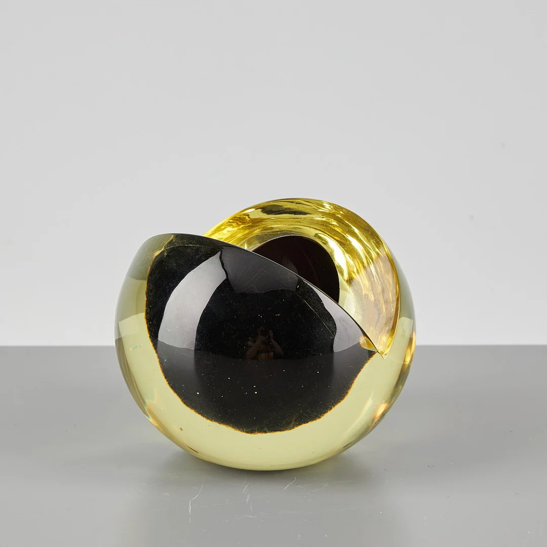NANNY STILL. SKULPTUR, "Melon", glas, signerad Nanny Still Riihimäen Lasi Oy. — Art glass — Stockholms Auktionsverk Helsinki