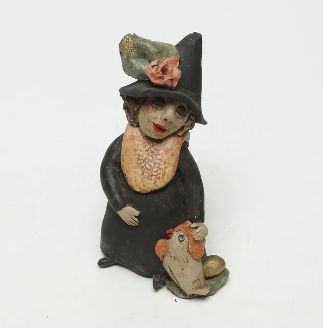 SONIA THURBORG. MINISKULPTUR, keramik, signerad.