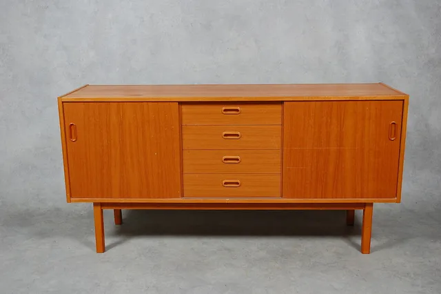 SIDEBOARD, 1960-tal.