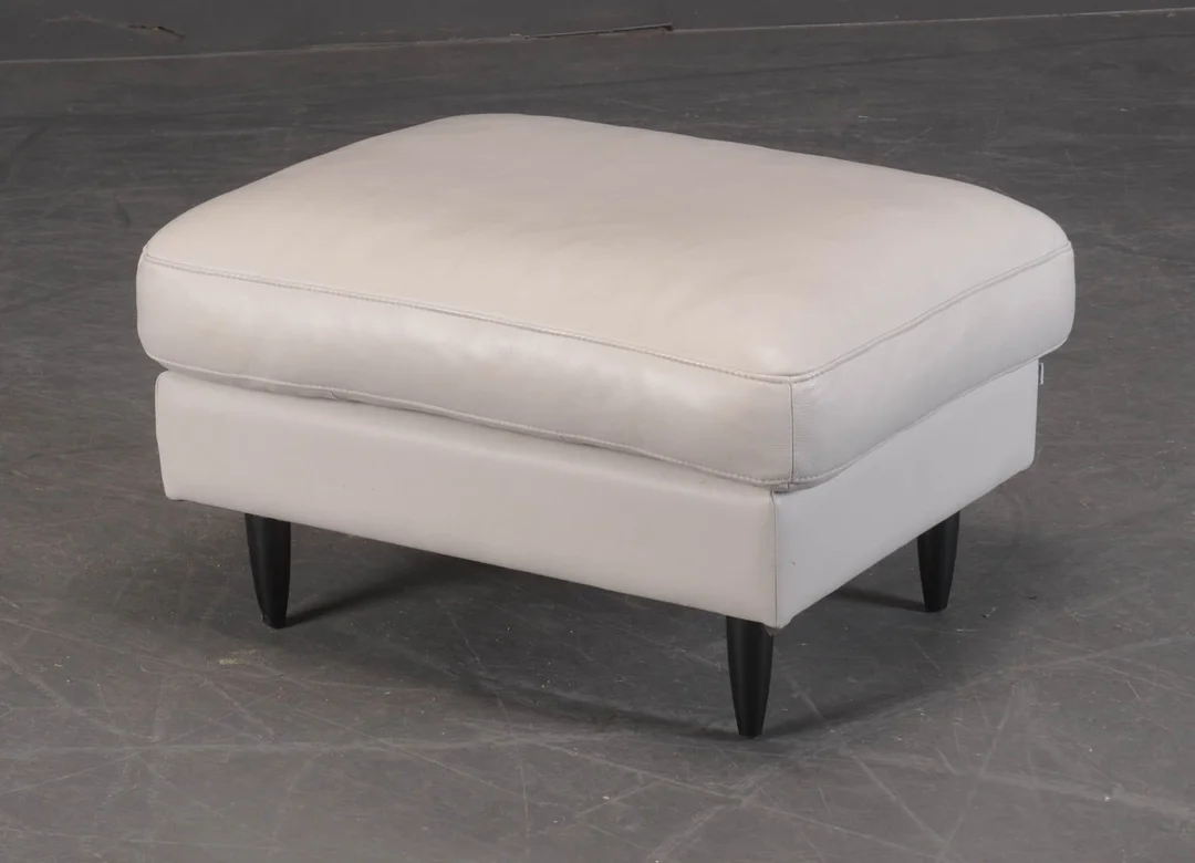 BoConcept. Puf af lys læder — Furniture/Lounge chairs — Lauritz