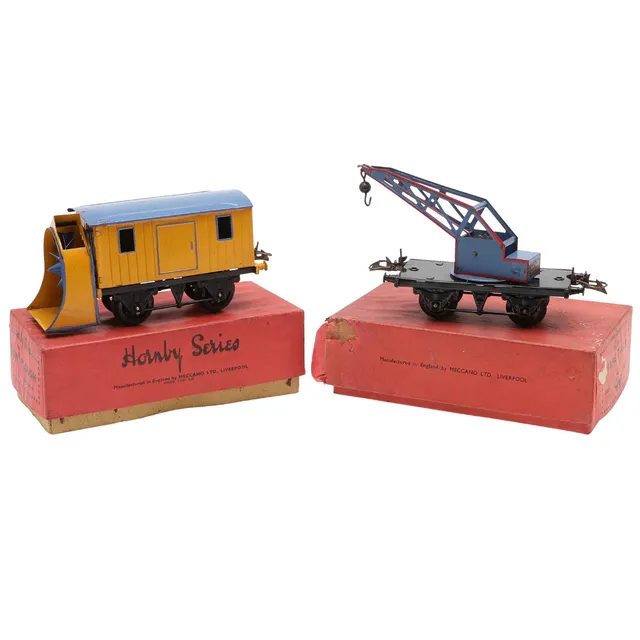 HORNBY O GUAGE ROLLING STOCK.