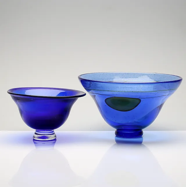 SKÅLAR, 2 st, glas, Milan Vobruba, Gusum, osignerade.
