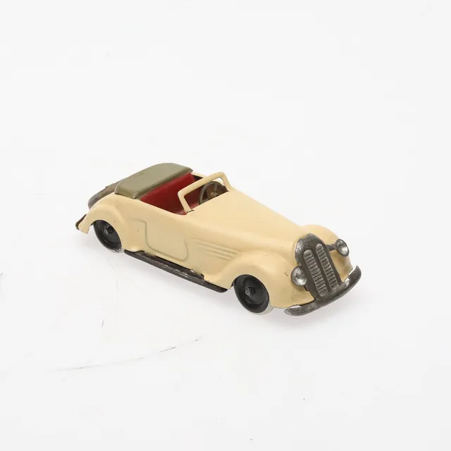 MODELLBIL. Plåt, Lehmann Gnom 811/1, 1:43, Tyskland 1940-tal.