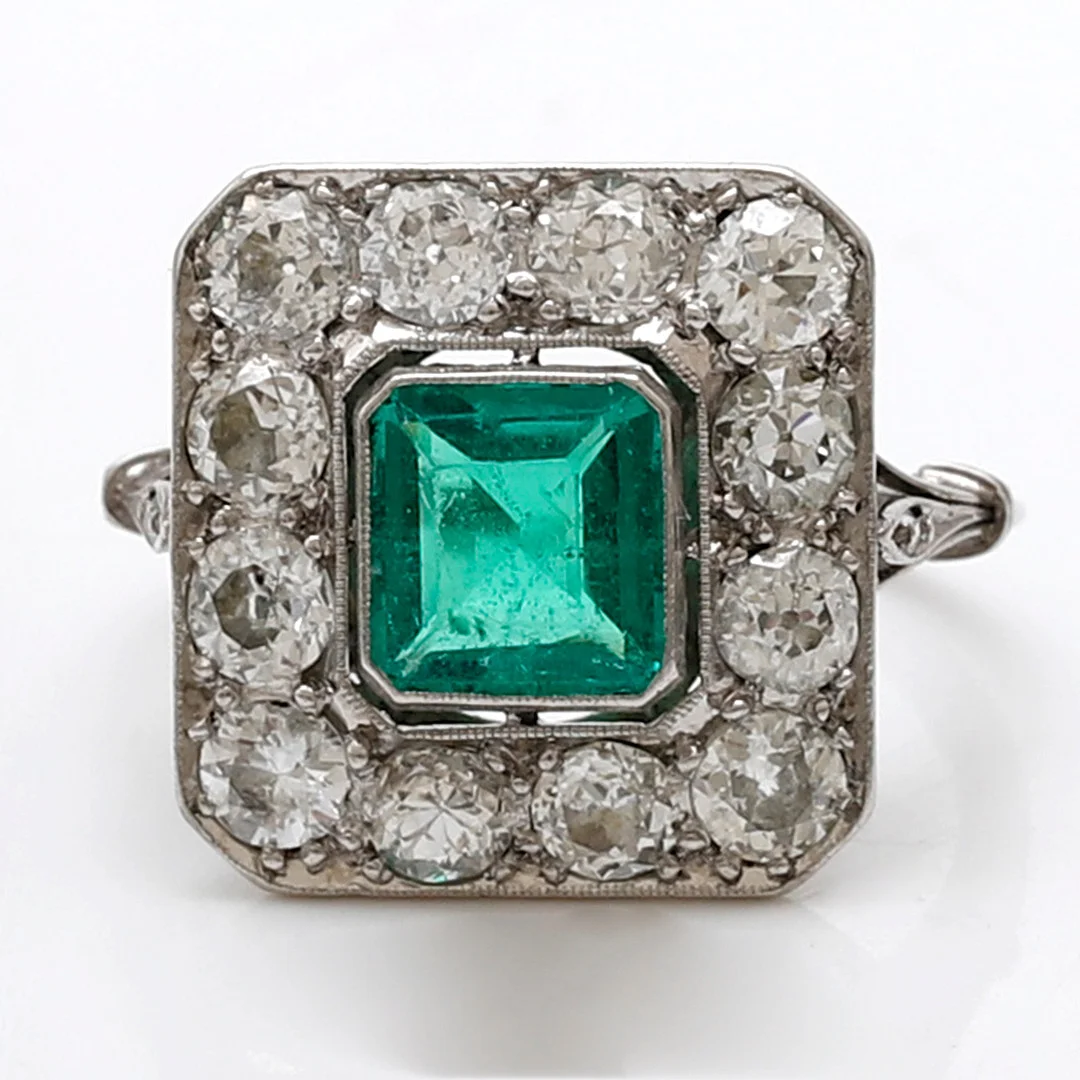 Art Déco emerald and diamond ring, circa 1920. — Rings — Balclis