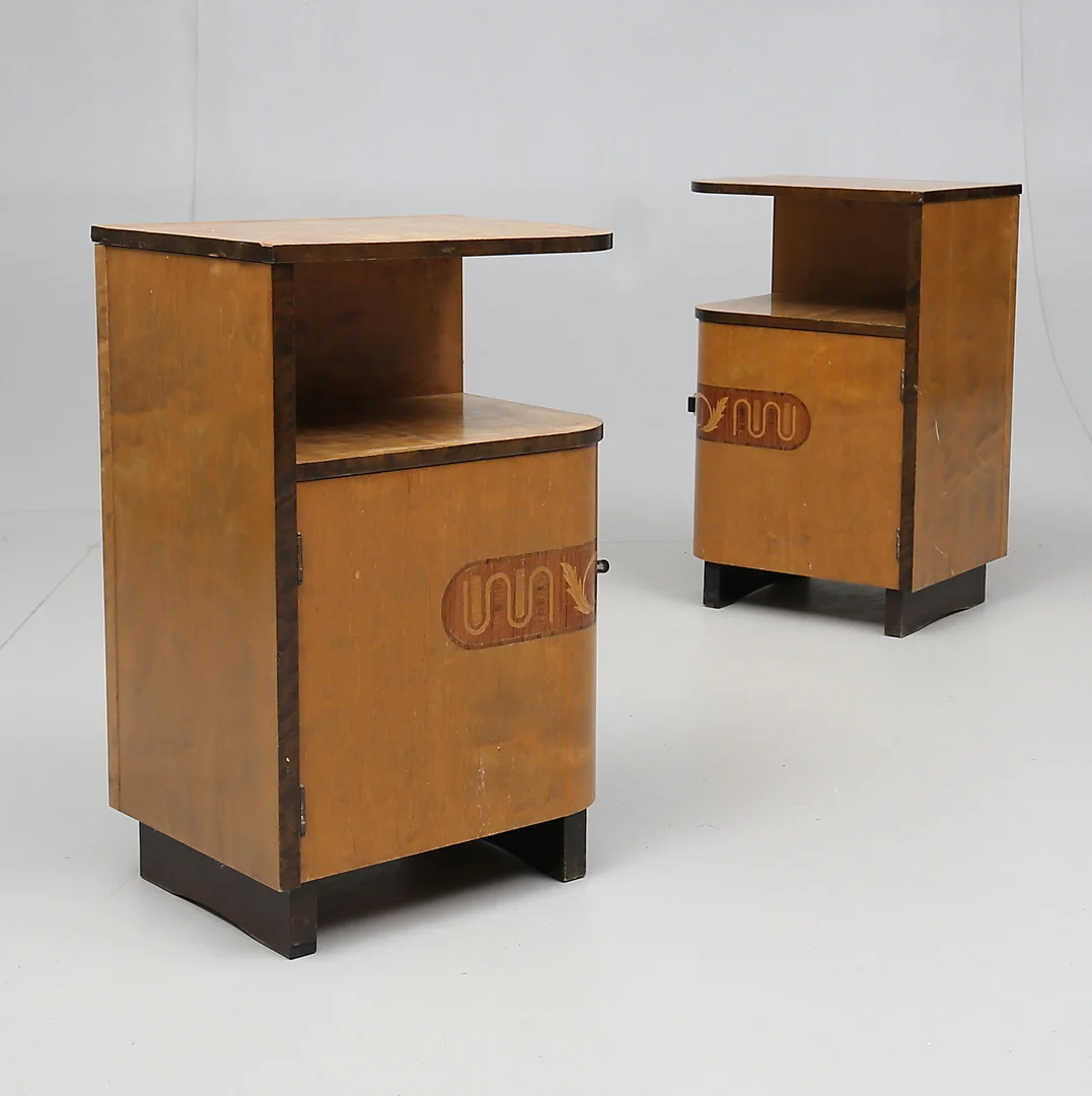 SÄNGBORD, 1 par, art deco, 1920-/30-tal. — Tables — Gomér & Andersson Norrköping