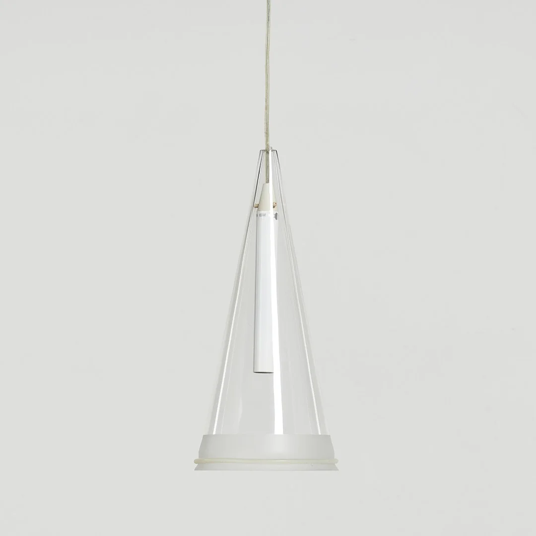 ACHILLE CASTIGLIONI. Taklampa, "Fuscia", för Flos, samtida, härdat glas samt stål. — Ceiling lights — Stockholms Auktionsverk Sickla