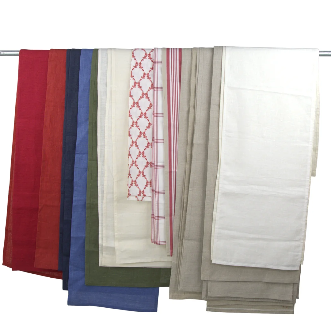 LÖPARE, ca 40 delar, linne/bomull, nutida. — Textiles — Höganäs Auktionsverk