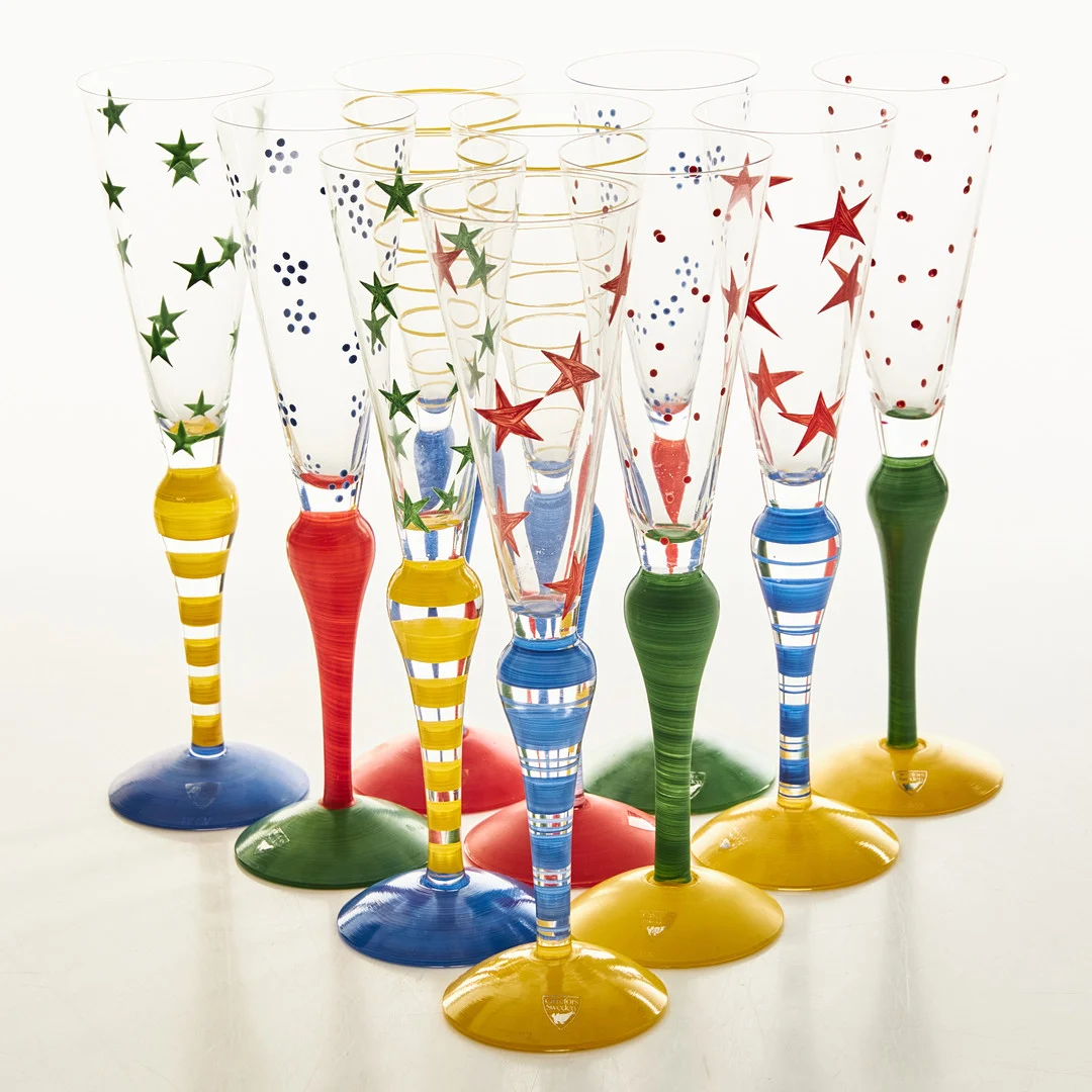 ANNE NILSSON. Champagnestrutar, 10 st, samtliga monogramsignerade AN med ytterligare signatur, etikettmärkning delvis kvar, Orrefors. — Utility glass — Stockholms Auktionsverk Magasin 5