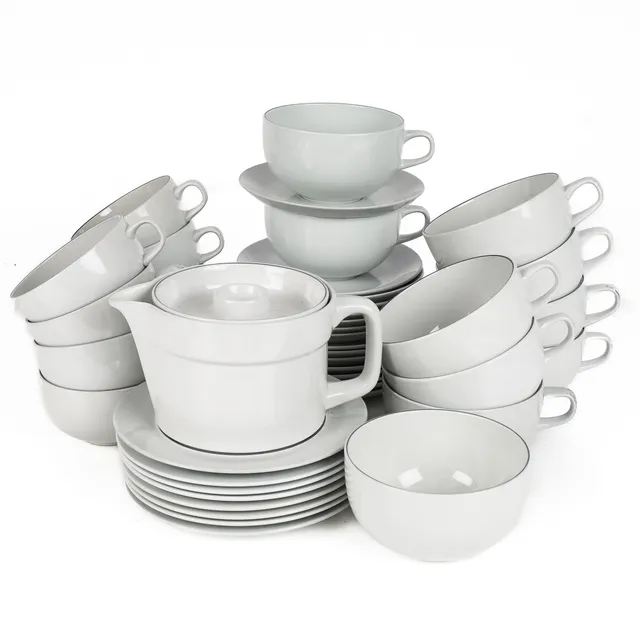 Grethe Meyer for Royal Copenhagen. 'Blåkant' tea set. (43)