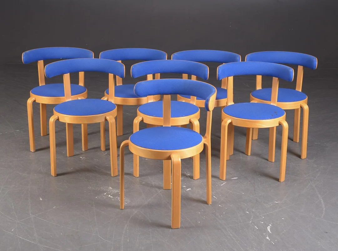 Rud Thygesen & Johnny Sørensen for Botium. Otte armstole (8) — Furniture/Chairs — Lauritz
