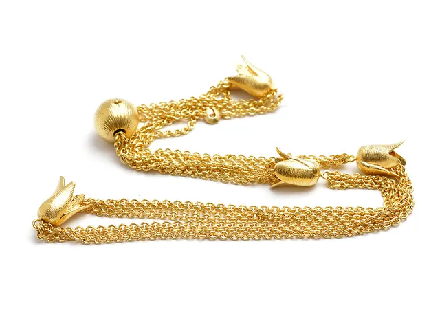 Collier 18K 27,6g 42cm, design Ole Lynggaard