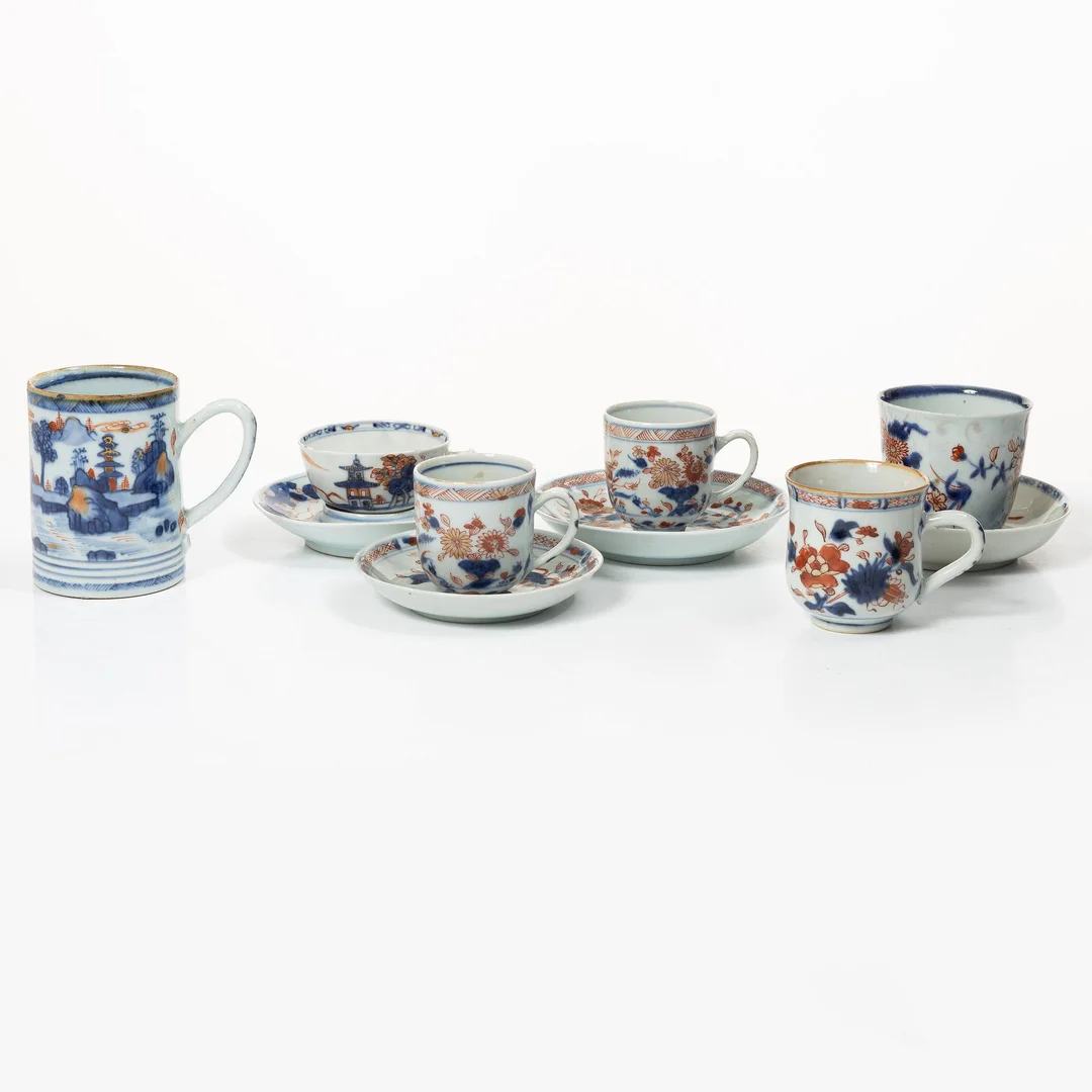 Koppar och fat, 6 + 4, porslin, Kina, Qingdynastin, 1700-tal. — Asiatisk keramik & konsthantverk/Keramik — Bukowskis