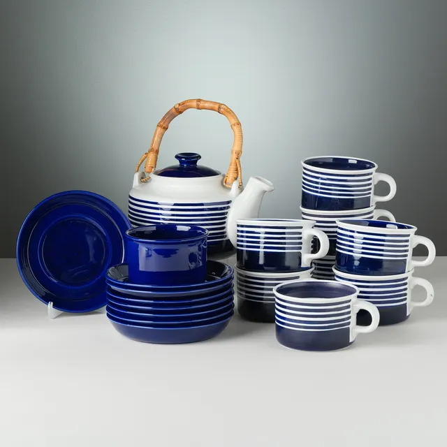 KARIN BJÖRQUIST. Teservis, 18 delar, ”Kobolt”, Gustavsberg, 1950/60-tal.